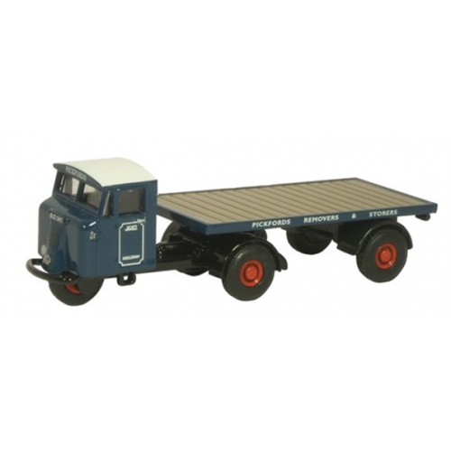 Mec Horse Flatbed Trailer - Pickfords